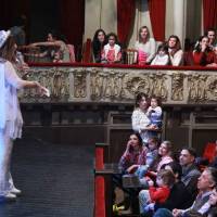 Cantando con Adriana