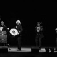 Les Luthiers